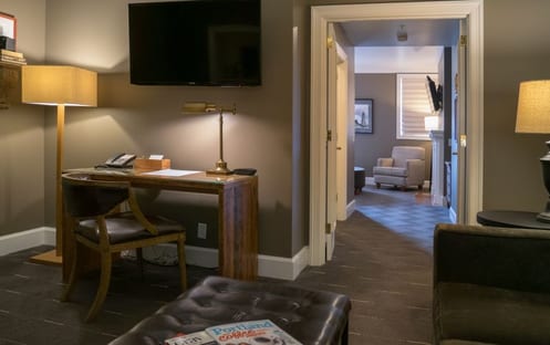 Bridgetown Parlor Suite